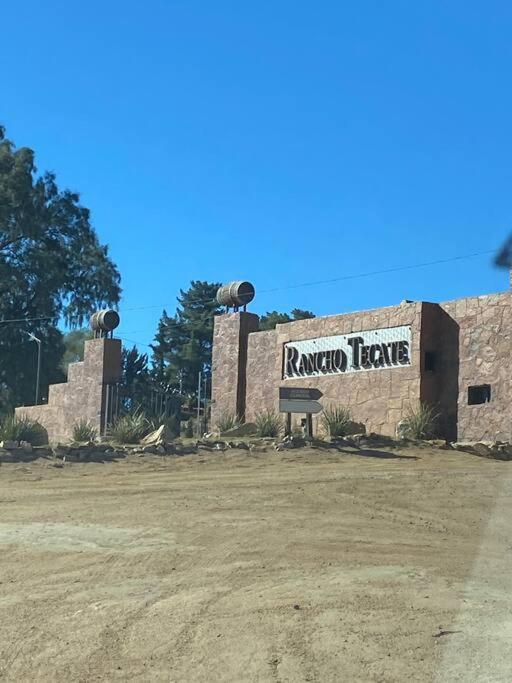 Cabana Valzam 2 Entre Vinedos Rancho Tecate Resort Екстериор снимка
